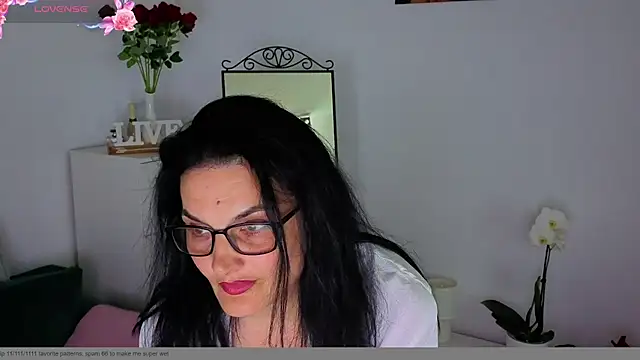 Snapshot of valeryablack chatting on April 25, 2026, 1:03 pm valeryablack online show from April 25, 2026, 1:03 pm