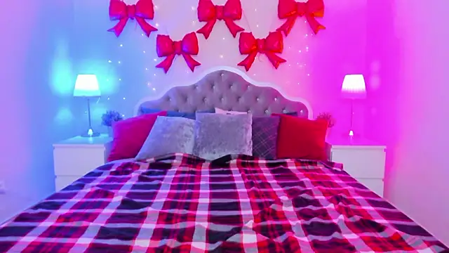 babyyullii online show from March 24, 2026, 8:36 am