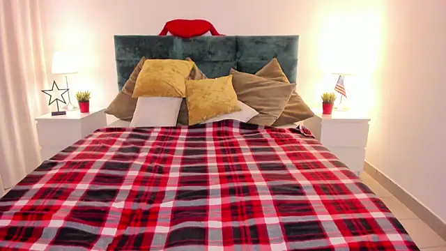 babyyullii online show from March 25, 2026, 5:40 am