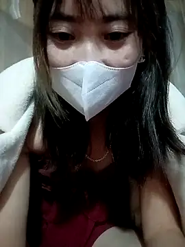 Em xinh01 online show from November 3, 2025, 12:42 pm