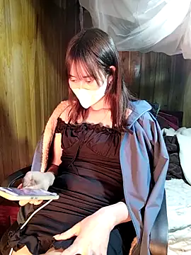 Snapshot of Em_xinh01 chatting on February 3, 2026, 10:31 am Em xinh01 online show from February 3, 2026, 10:31 am