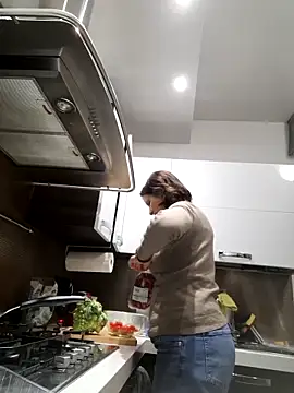 Piediniecollant online show from February 23, 2026, 11:11 am