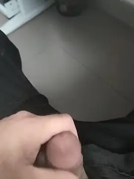 Snapshot of centro6891 chatting on November 14, 2025, 11:47 am centro6891 online show from November 14, 2025, 11:47 am