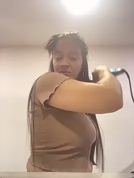 AmberrMoore  online show from February 28, 2026, 1:11 pm