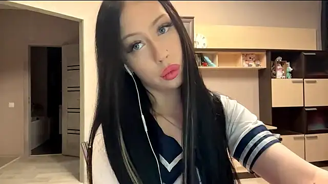 TenderliOne online show from November 7, 2025, 7:46 am