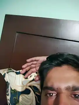 Snapshot of Vanshmahajann chatting on November 2, 2025, 4:01 pm Vanshmahajann online show from November 2, 2025, 4:01 pm