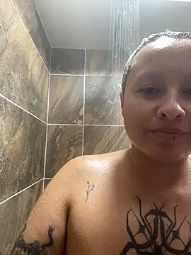 Snapshot of pinkbaddie777 chatting on November 28, 2025, 4:45 am pinkbaddie777 online show from November 28, 2025, 4:45 am