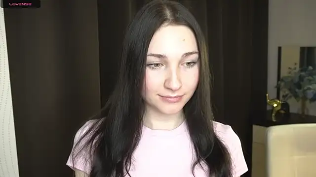 CorrinVliem online show from December 1, 2025, 7:48 pm