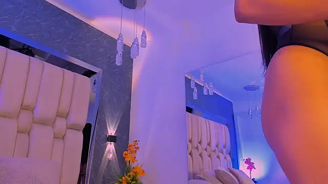  Sofiewild  online show from March 14, 2026, 7:20 pm