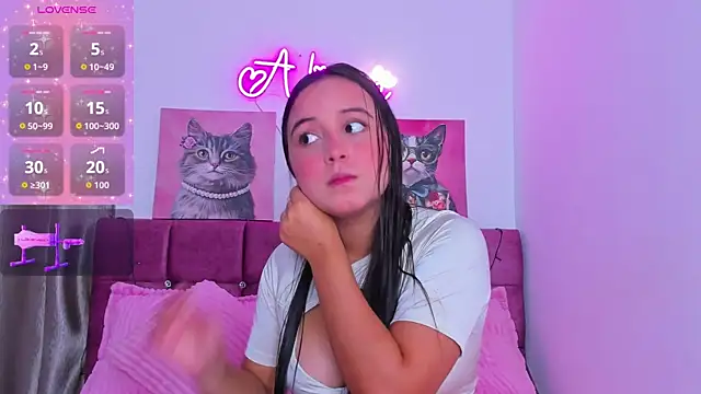 alissonsweet18 online show from May 18, 2026, 1:27 pm