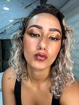 Snapshot of 99_natalia chatting on November 5, 2025, 12:03 am 99 natalia online show from November 5, 2025, 12:03 am