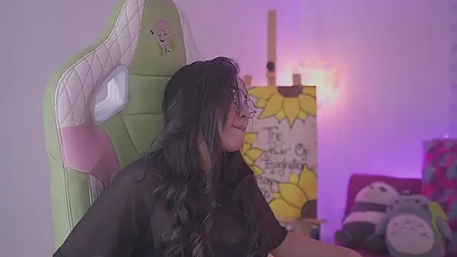 Zaffy  online show from November 10, 2025, 7:19 pm