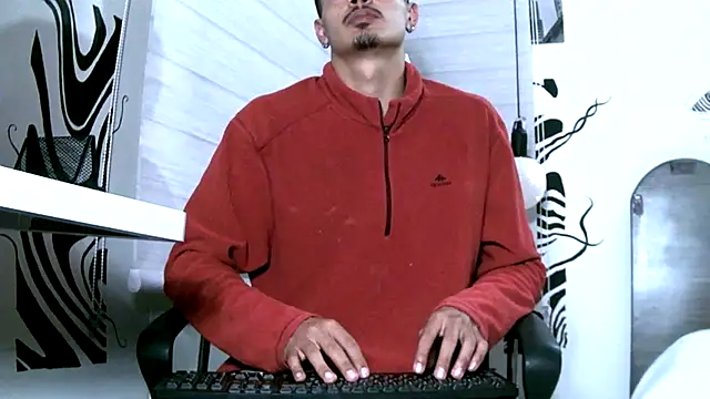 kai storm420 online show from November 3, 2025, 1:22 am