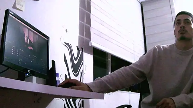 kai storm420 online show from November 6, 2025, 5:22 am