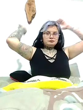 Shadow Secret online show from December 1, 2025, 12:06 pm