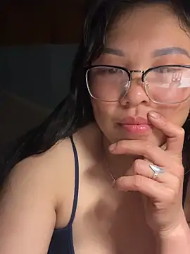 Snapshot of heodat-sexx chatting on May 11, 2026, 3:51 pm heodat-sexx online show from May 11, 2026, 3:51 pm