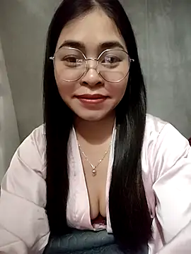 Bamboo-niee123 online show from March 12, 2026, 3:05 pm