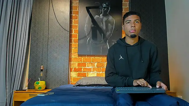 Snapshot of Jack_and_Joes chatting on December 1, 2025, 3:40 am Jack and Joes online show from December 1, 2025, 3:40 am