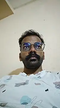 Snapshot of nithinrr chatting on March 16, 2026, 6:32 pm nithinrr online show from March 16, 2026, 6:32 pm