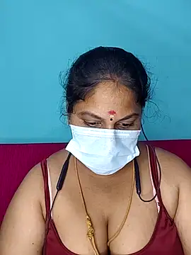 deepikasree143 online show from November 23, 2025, 5:01 pm