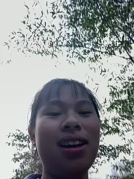 huttonmay358 online show from November 7, 2025, 7:02 am