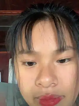 huttonmay358 online show from November 23, 2025, 2:10 am