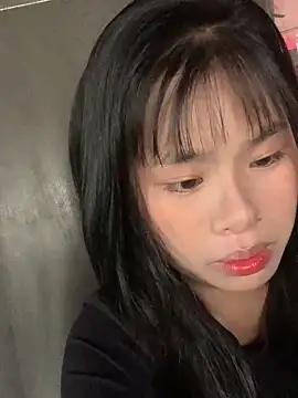 huttonmay358 online show from October 29, 2025, 1:59 am