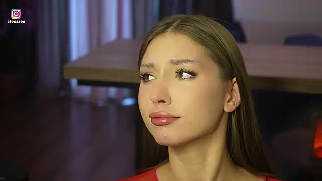 Cleose online show from April 10, 2026, 7:15 am