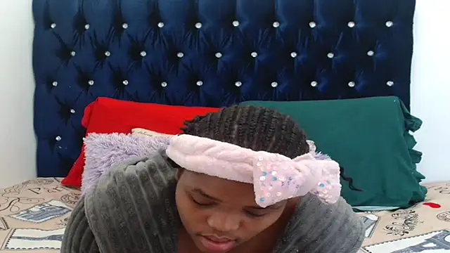 SEXYKENNY21 online show from November 27, 2025, 12:38 pm