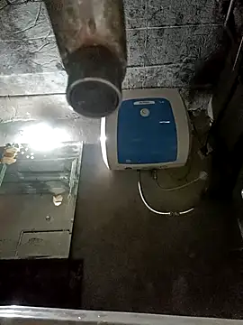 yoyo-mi online show from January 14, 2026, 3:32 am