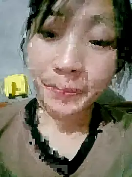 -Cherry-123 online show from November 5, 2025, 10:40 am