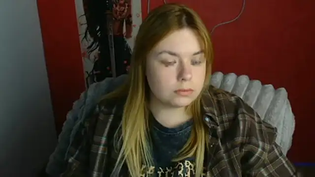 SusannaNight online show from April 18, 2026, 11:12 am