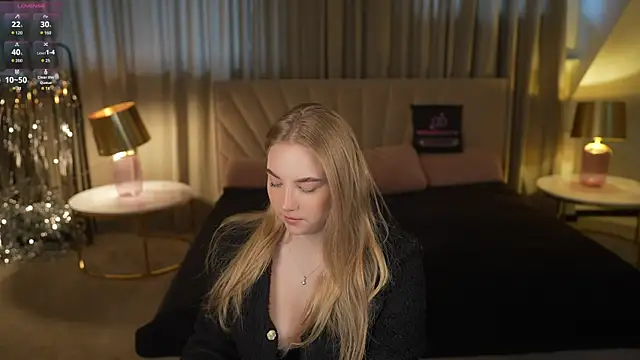 Ariella Star online show from December 2, 2025, 11:23 am