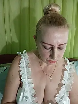 Esenia505 online show from June 12, 2026, 12:58 pm
