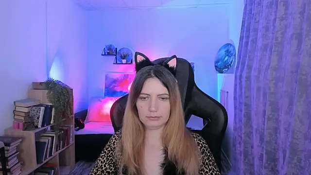 AleksaLaurent online show from November 30, 2025, 9:10 am