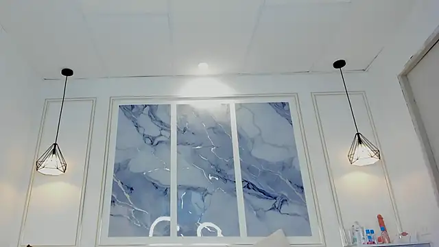 Isa sweet1 online show from November 29, 2025, 1:22 pm