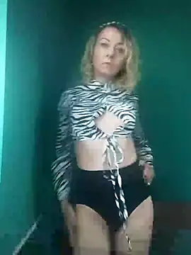 Snapshot of Seta385211 chatting on July 18, 2026, 7:39 am Seta385211 online show from July 18, 2026, 7:39 am