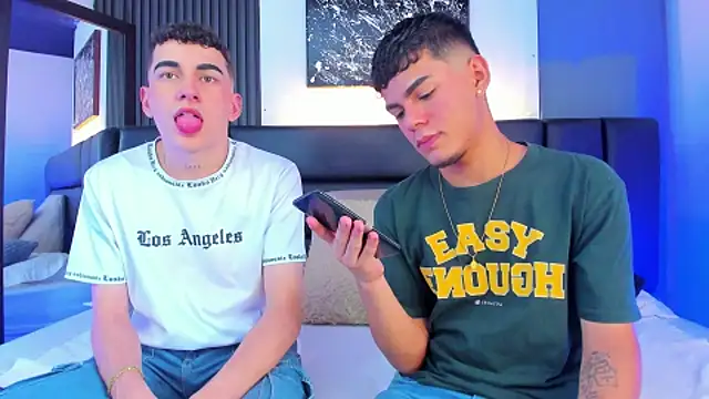 Duolust1 online show from November 21, 2025, 7:35 pm