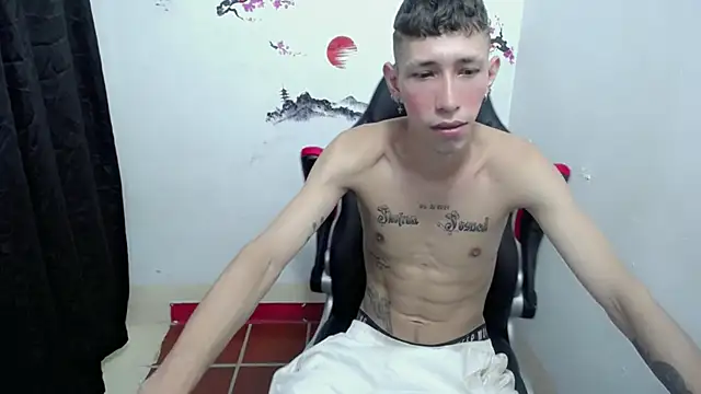 The latin boy online show from October 28, 2025, 7:13 pm