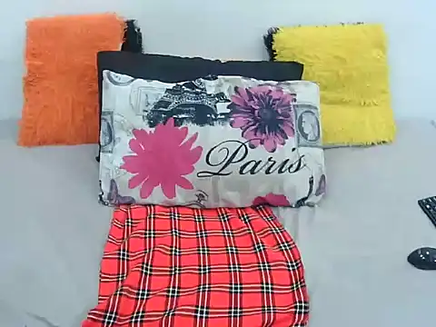 BubblegumBaddiexxxx online show from November 3, 2025, 12:49 am