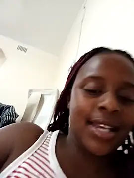 Snapshot of sexy-Halo chatting on November 25, 2025, 4:18 pm sexy-Halo online show from November 25, 2025, 4:18 pm