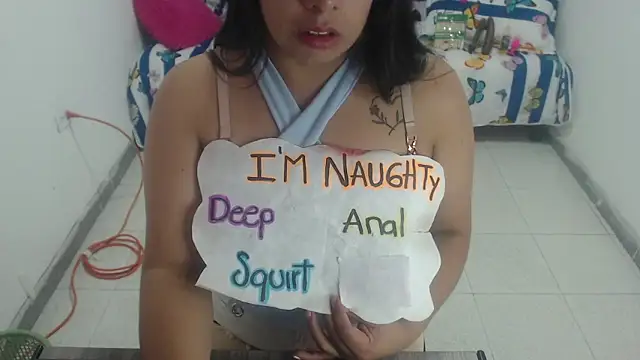 Alanafire online show from November 26, 2025, 1:33 pm