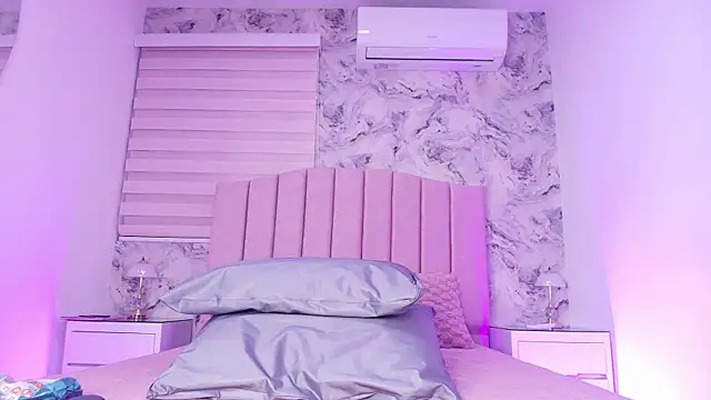 Snapshot of emma_trix chatting on April 8, 2026, 11:55 am emma trix online show from April 8, 2026, 11:55 am