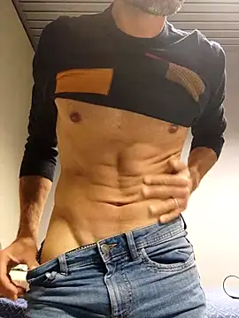 panco pillo online show from November 4, 2025, 9:18 pm