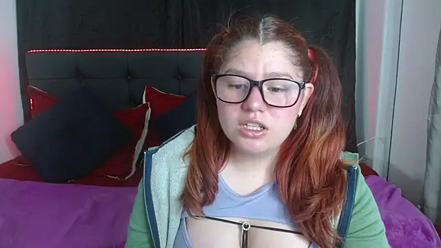 Alexaa xx online show from November 9, 2025, 2:37 am