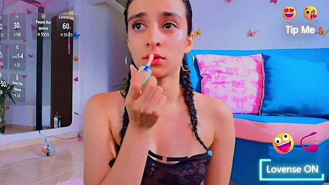 Juliet 1  online show from November 6, 2025, 4:00 pm