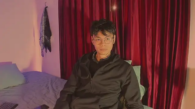 estmonnn online show from November 29, 2025, 11:16 pm