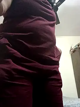 Snapshot of Naughty-Nancy chatting on November 25, 2025, 2:28 pm Naughty-Nancy online show from November 25, 2025, 2:28 pm