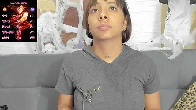 Katia Santana1 online show from November 2, 2025, 3:44 am