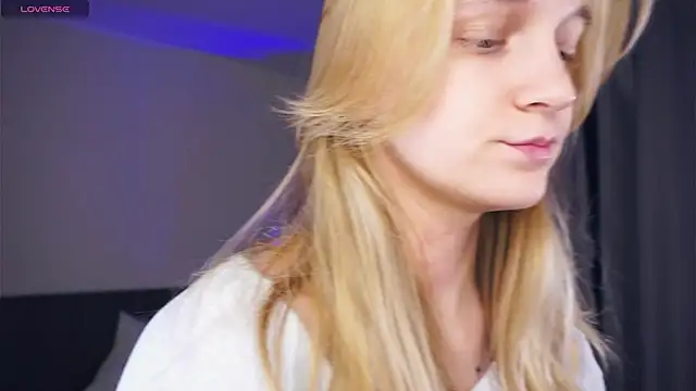 DierdreJacobsohn online show from November 8, 2025, 6:06 am